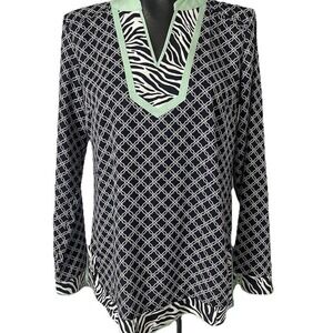 Trendy Long Sleeve‎ Tunic with Zebra Accent